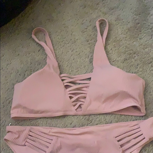 Bikini set - Picture 2 of 4